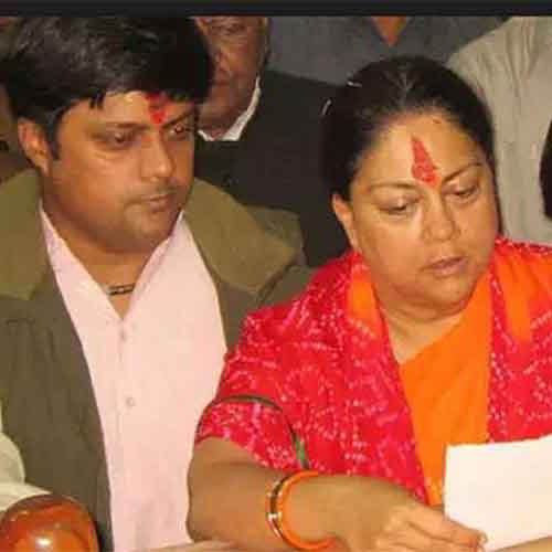 Vasundhara Raje and her son Dushyan in self quarantine, after Kanica's party