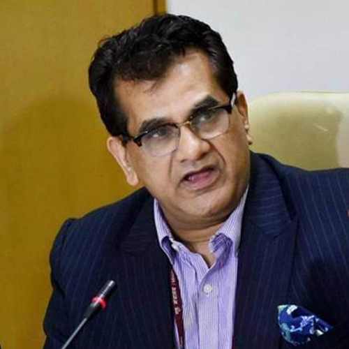 Niti Aayog advises tech firms to use vernacular language to expand reach