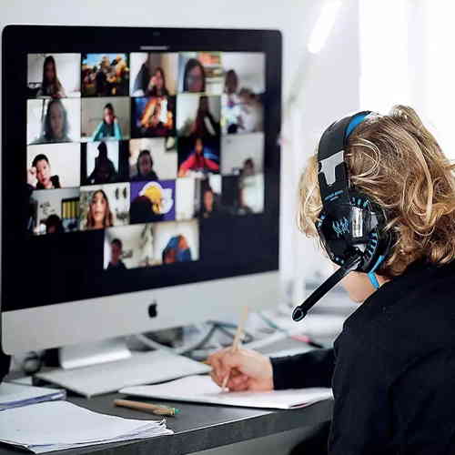 Foreign students may return, if online classes continue in US