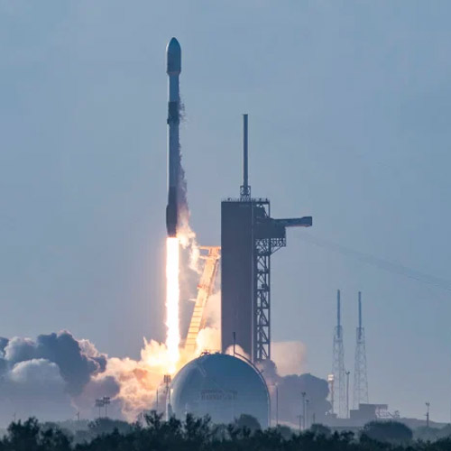 60 Starlink satellites successfully launched by SpaceX