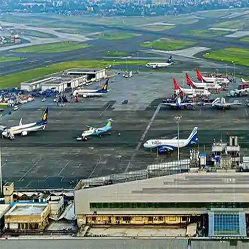 Govt to sell remaining stake in Delhi, Mumbai, B'lore, Hyderabad airports