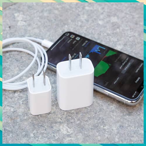 Brazil govt orders Apple to stop selling iPhones without charger