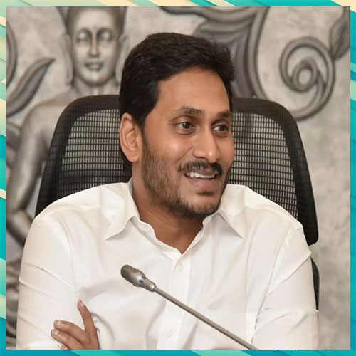 CM Jaganmohan Reddy reaffirms his plan to move the capital to Vizag soon CM Jaganmohan Reddy reaffirms his plan to move the capital to Vizag soon