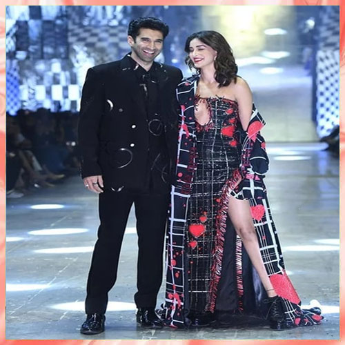 Aditya Roy Kapur and Ananya Panday walk the ramp together for Manish Malhotra