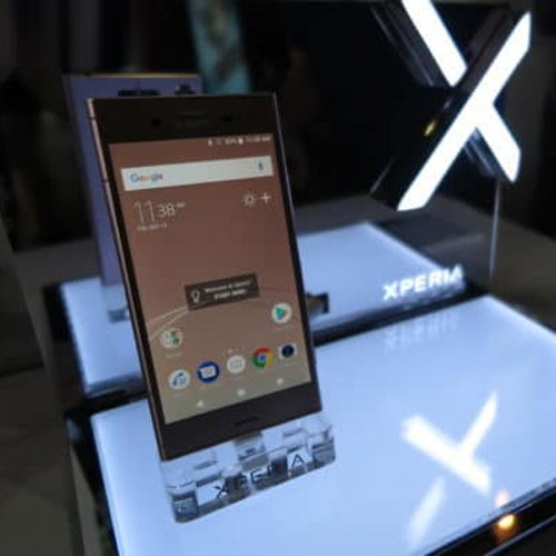 Sony introduces XperiaXZ1 Smartphone featuring real-time 3D capture