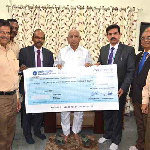 BEL donates Rs. 1.36 cr to Karnataka CM’s Flood Relief Fund