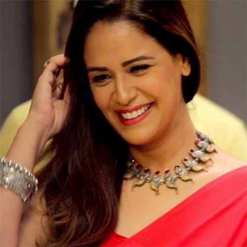 Actress Mona Singh to tie knot with her banker beau