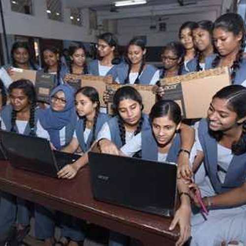 Karnataka Govt. to distribute free laptops for SC trainees of ITIs