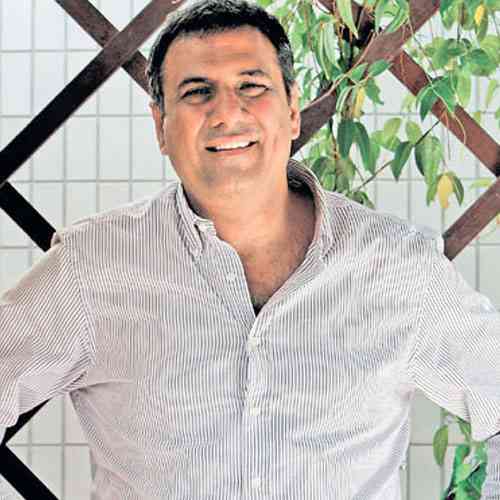 "Acting is way of convincing lie to the people": Boman Irani