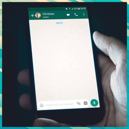 WhatsApp to allow users to share Voice Notes as Status